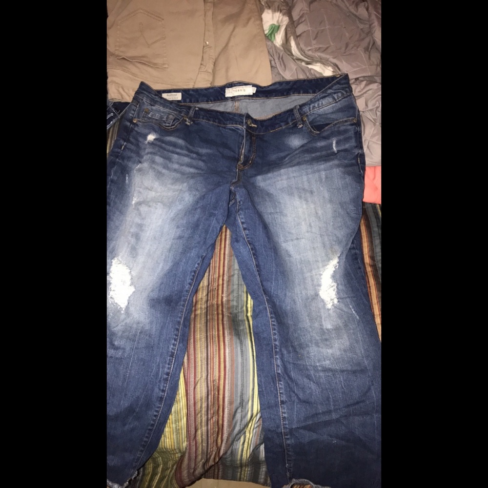 Plus Size Capris